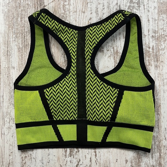 Fabletics Bianca Black and Yellow Seamless Sports Bra Size XS - Picture 6 of 7